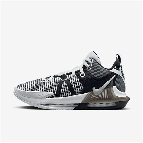 LeBron James Basketball Shoes. Nike.com.